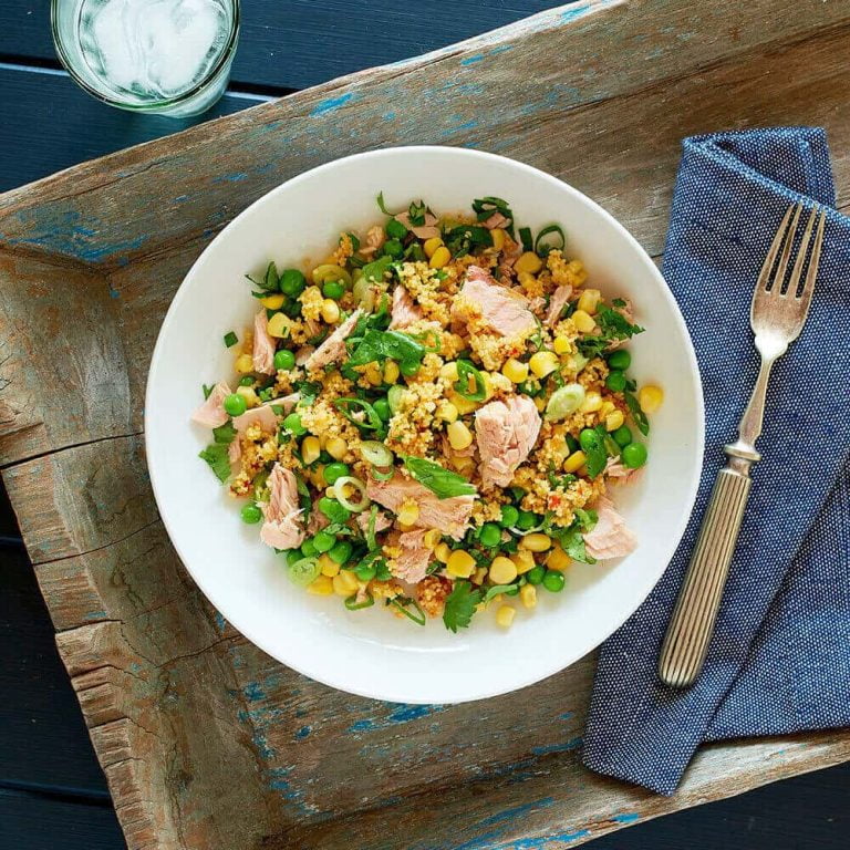 Salata de couscous cu ton