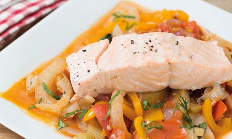 Somon cu ratatouille