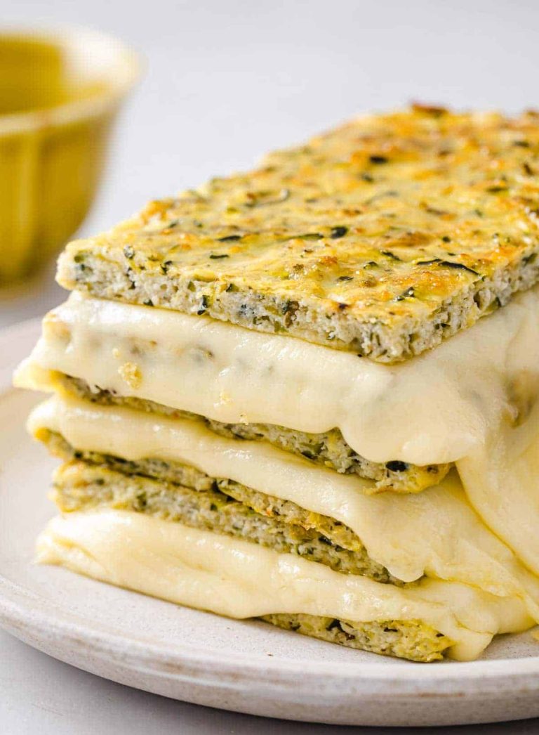 Sandvis cu branza si zucchini