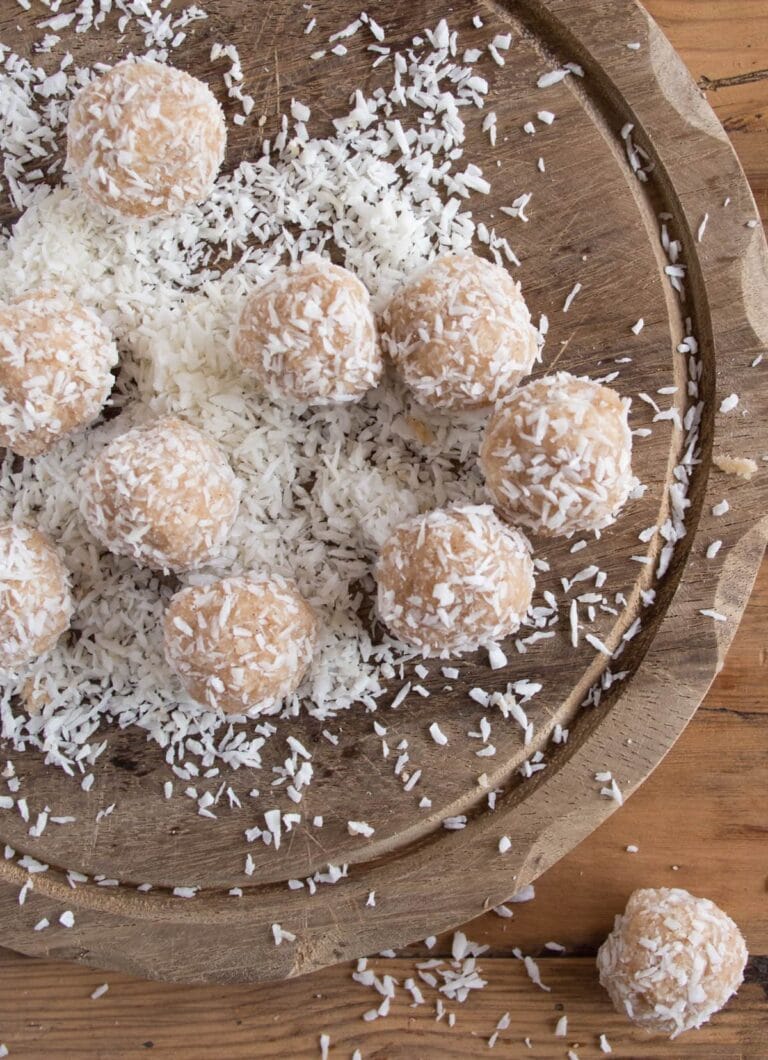Mingiute cu cocos si tahini pentru diabetici